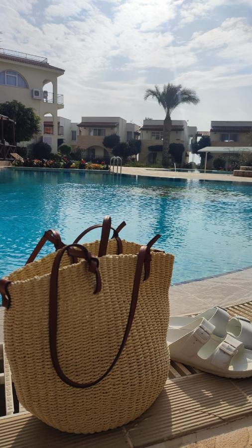 Fantastic 4 Cyprus First Line Beachfront Boghaz 외부 사진